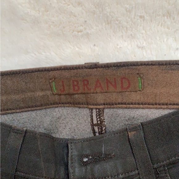 EUC J Brand coated leggings in color Mocha, size 25 - Picture 2 of 6